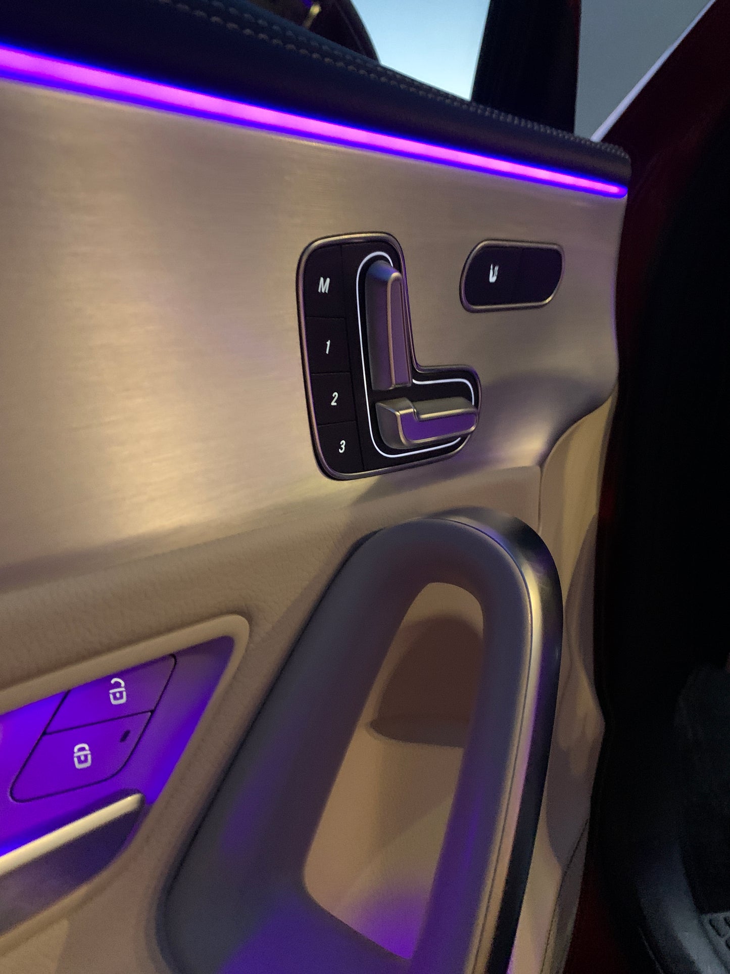 Kit 18 in 1 lumini ambientale interior auto dinamice RGB Symphony